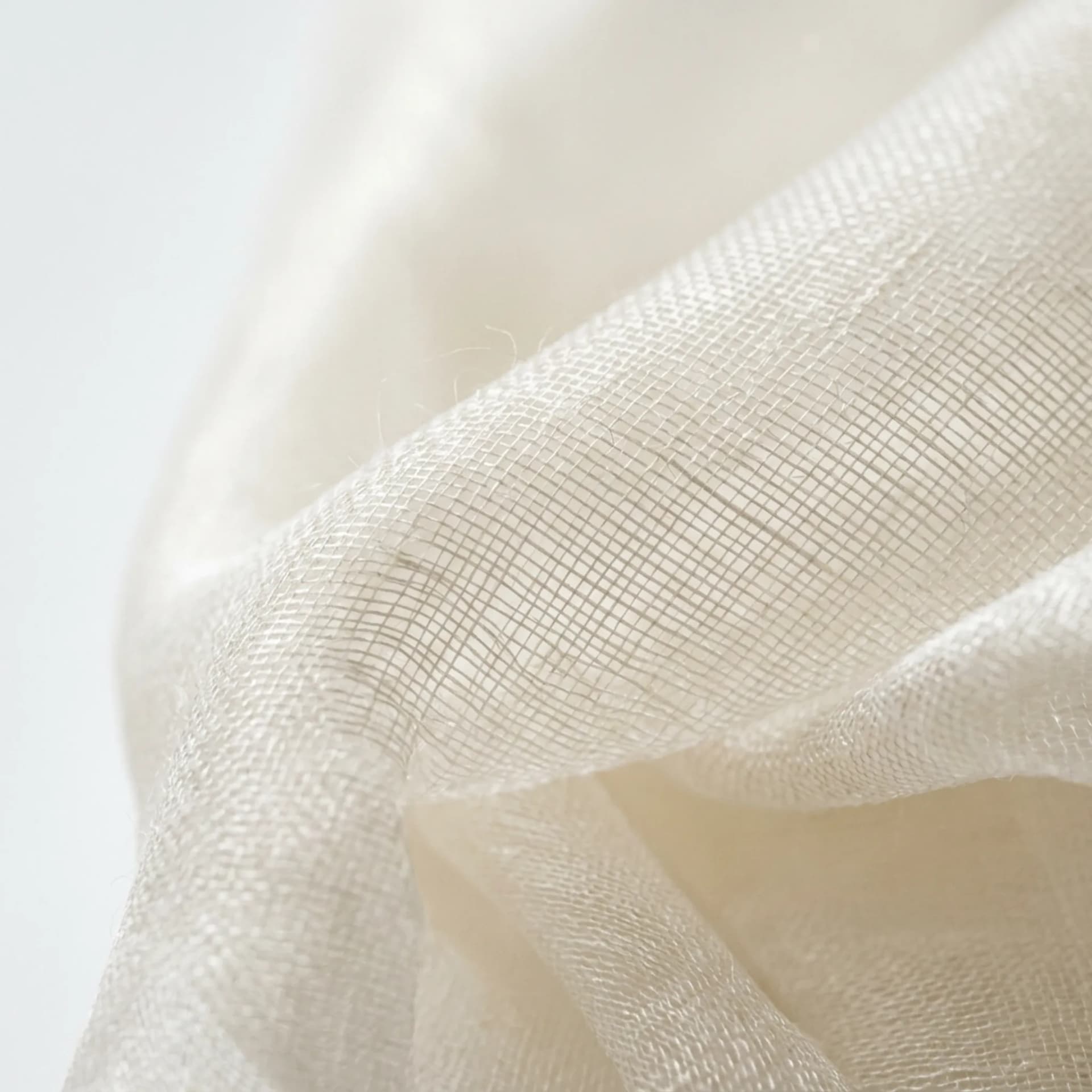 Kensington Pearl Silk Organza 2