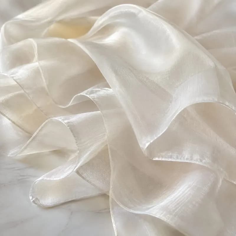 Organza di seta perla